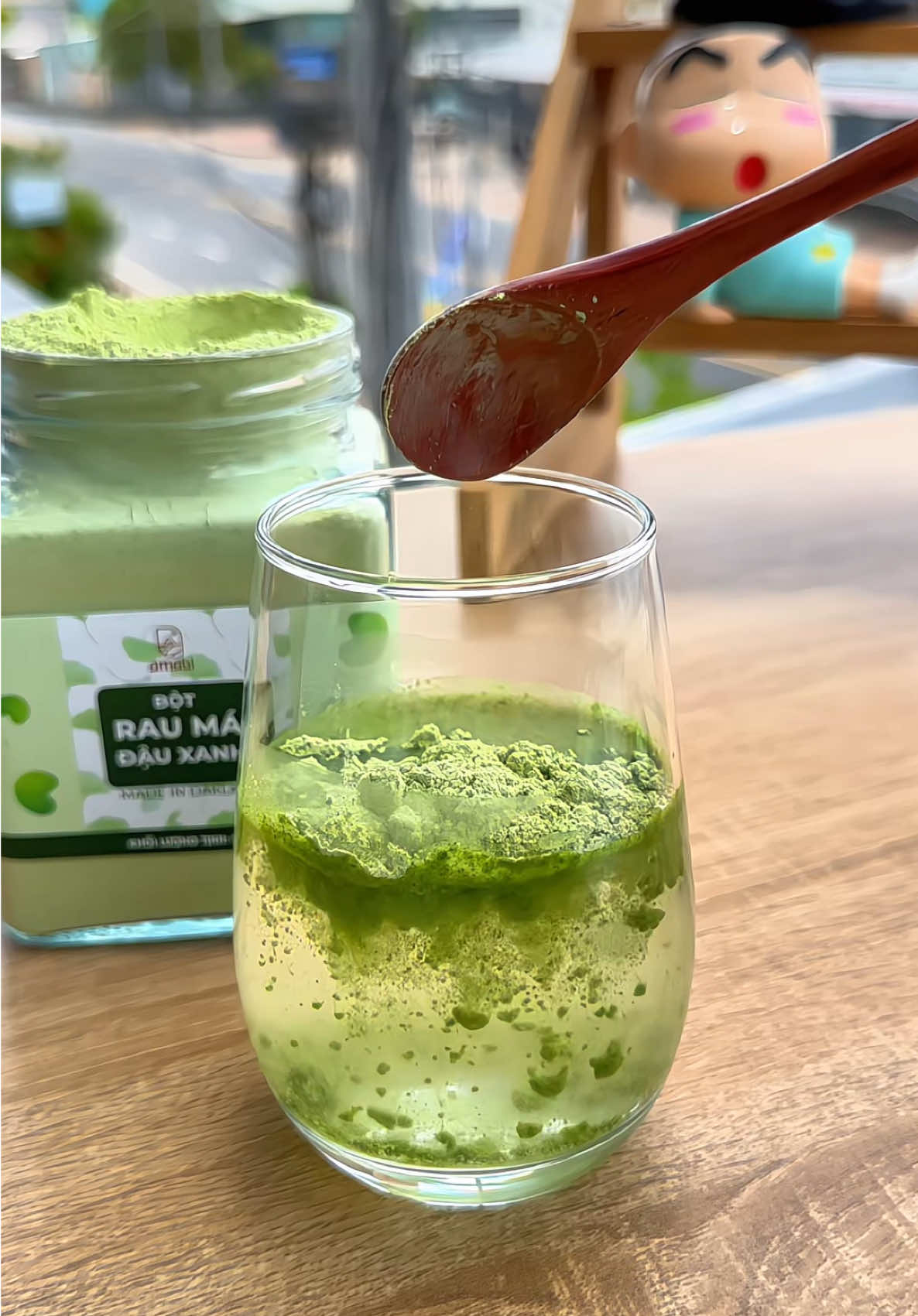 Bột rau má đậu xanh không đường Organic – lựa chọn lành mạnh dễ pha, thanh lọc cơ thể, hỗ trợ tiêu hóa và tỉnh tá.o nhẹ nhàng suốt ngày dài năn.g đ.ộng. #hautrainghiem #rauma #raumadauxanh #amabi #raumadauxanhamabi 