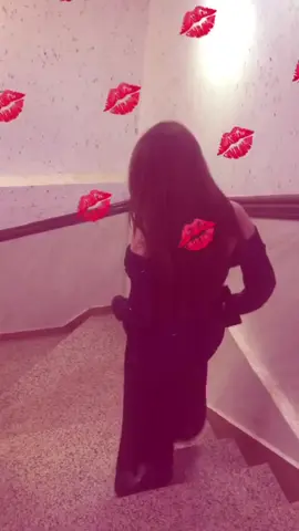 💋