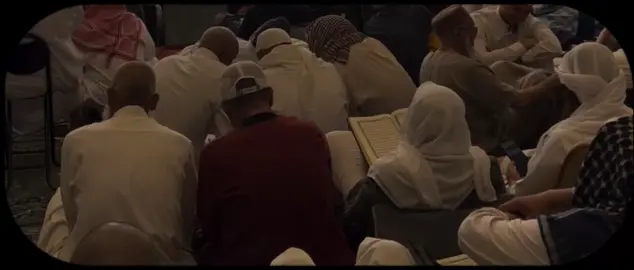صَلُّوا عَلَيْهِ وَسَلِّمُوا تَسْلِيمًا ﷺ. #احمد_بن_طالب 