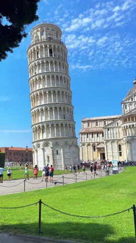 Italy 🇮🇹✨ From alpine lakes to sunny coasts, from quiet villages to vibrant cities — every corner has its own beauty, rhythm, and flavour. It’s not just a country, it’s a way of living. #Italy  