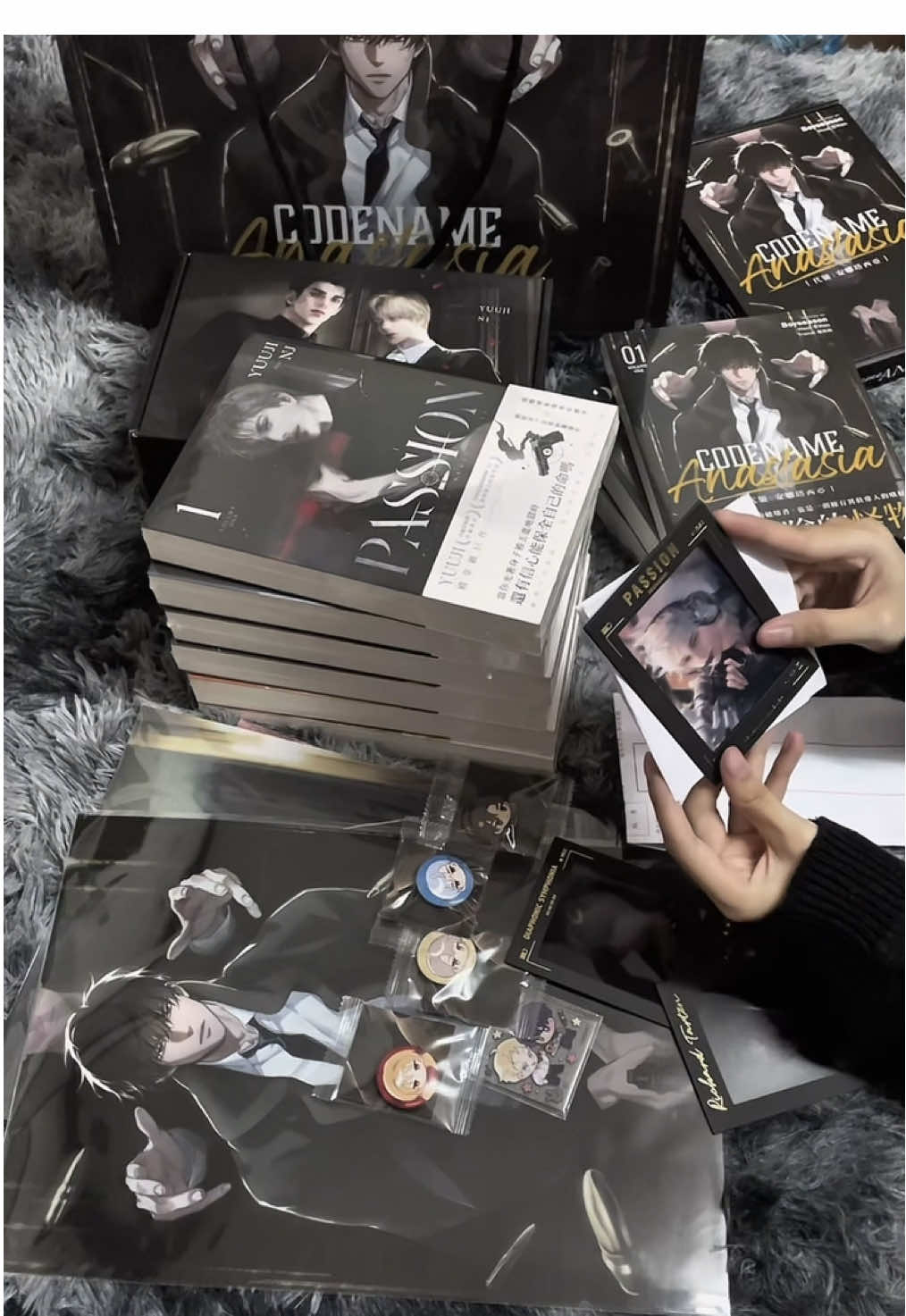 Unboxing📦✨ #Passion #패션 #codenameanastasia #코드네임아나스타샤 #diaphonicsymphonia #ilay #taeui #zhenya #kwontaekjoo #richardtarten #christophertarten 