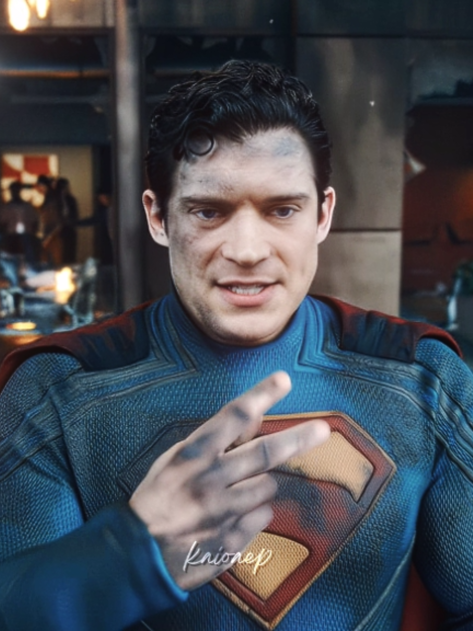 definitely, superman.  #superman #supermanedit #davidcorenswet #davidcorenswetedit #superhomem 