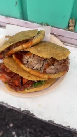 Gorditas de los hermanos Luna