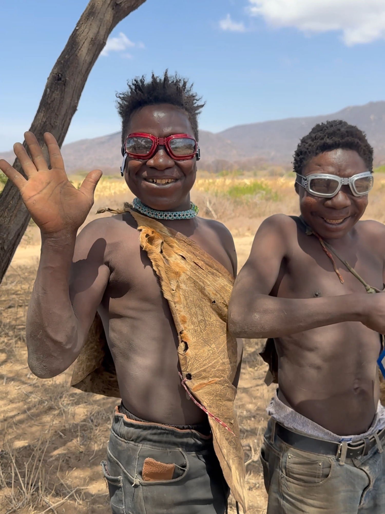 Your favorite Hadzabe Tribe bushmen brothers Dudukwe & Chabba 😍