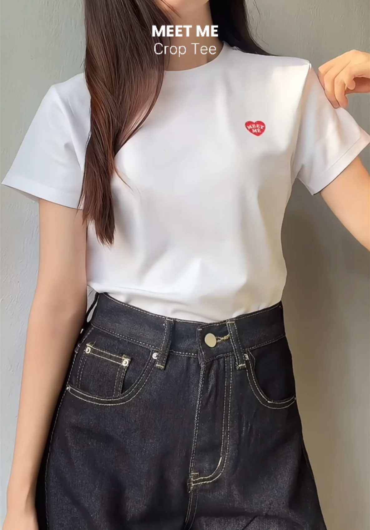 เสื้อยืดครอปผ้านิ่มใส่สบายมากก ไม่อึดอัด ทรงเบสิคแมทเสื้อผ้าง่าย มีโลโก้หัวใจน่ารักก ♥️ #meetme #เสื้อครอปที่ใส่แล้วไม่อึดอัด #crop #babytee #TikTokFashion 