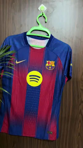 🏟️ The pride of Catalonia is here! FC Barcelona Home Kit 25/26 🔵🔴 Now available at Para Sportswear — wear the colours, feel the passion! 💙❤️ #FCBarcelona #Barca #ViscaBarca #ParaSportswear #BarcaFans 