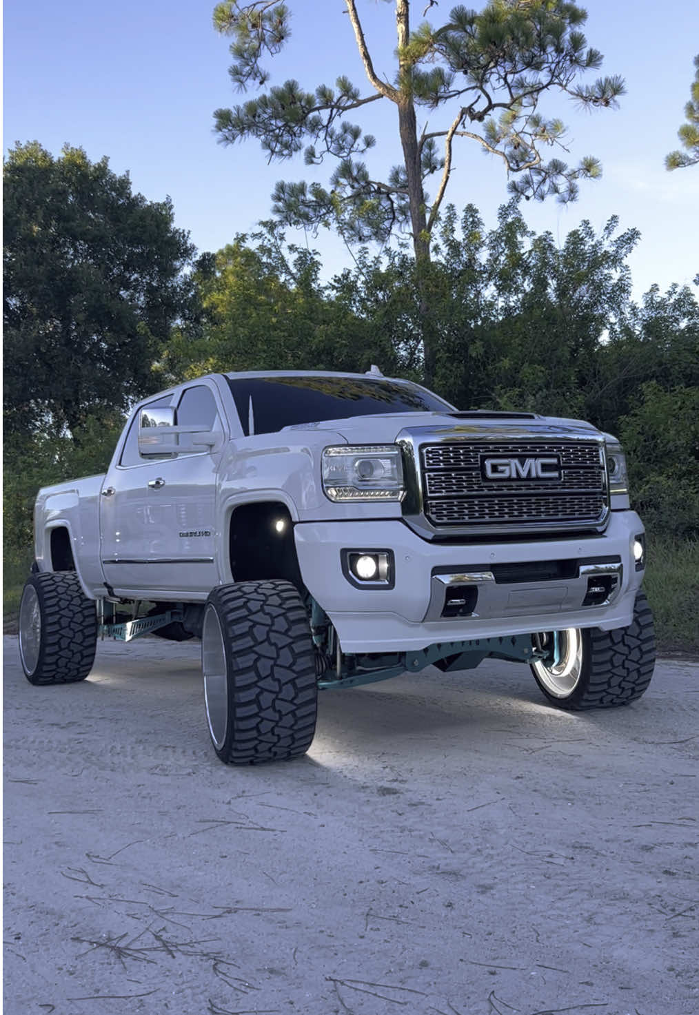 🙂‍↕️ #l5pduramax #fyp #denali #trucktok #GMC 