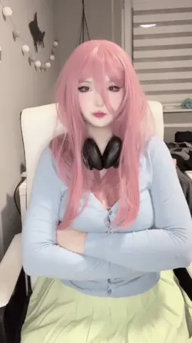 :3 #mikunakano #mikunakanocosplay #quintessentialquintuplets #quintessentialquintupletscosplay #mikucosplay 