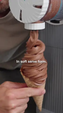 Finally made Tom Brady’s viral chocolate avocado ice cream… as soft serve in my Ninja Swirl(!) 🥑🍫 SO GOOD. (I didn’t have a lot of time to film this, so the execution came out extra messy and unhinged lol) Ingredients: – 1 ripe avocado – ½ cup raw cashews – Water + meat from 1 young coconut – 1 ½ cups pitted medjool dates – 2 scoops collagen protein – ⅔ cup raw cacao powder Instructions: 1. (optional) Pour some hot water over the dates and cashews, let them soak for 10-15 minutes, and then discard the water.  2. Blend everything until smooth and creamy. (For a lighter texture you can add more water) 3. Freeze in your Ninja Swirl container. Spin in the Ninja Swirl for delicious soft serve.  #TomBradyIceCream #AvocadoIceCream #HealthyDessert #NinjaSwirl #Superfoodsguy       