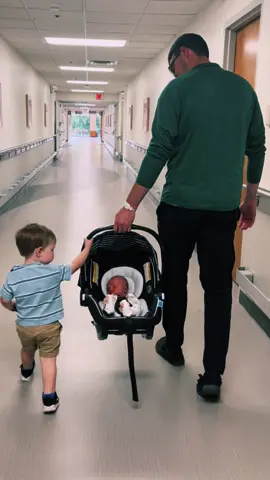 crying nonstop watching Kade step into big brother role😭 #bigbrother #newbaby 