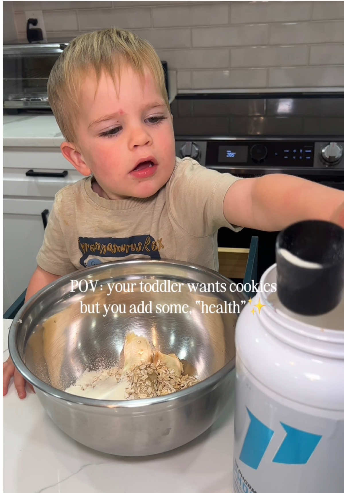 HEALTHY CHOCOLATE CHIP TODDLER APPROVED COOKIES🍪 Looking for healthy snacks that are packed with protein and perfect for the whole family? These cookies taste amazing and are super simple and quick to make! Include your toddler in the fun to improve fine motor skills and get a good laugh. Ingredients: 2 ripe bananas 2 cups oats 1 scoop Phormula-1 vanilla milkshake protein powder by @1st Phorm  1/2 cup mini chocolate chips 1 teaspoon salt 2 tablespoons peanut butter (or nut butter of choice) 2 teaspoons vanilla extract 1 egg toddler spit and a few egg shells for good measure Instructions: Preheat oven to 350 degrees Combine all the above ingredients in a bowl (don't forget the toddler spit) and combine thoroughly. On a baking sheet, covered with parchment paper, spoon out 2 tablespoons of the mixture about an inch apart from one another. Place cookies in the oven and cook for 12-15 mins (once they start to brown on top, you'll know they are done, don't overcook) AND ENJOY! You can find the direct link for the protein powder I used by commenting “PROTEIN” below, and I'll send it straight to your DM for easy access! Phormula-1 vanilla milkshake protein powder by 1st Phorm is by far the best tasting and best texture protein I have found! Low carb, high protein, AND doesn't leave you feeling gassy and bloated! Comment, “protein,” and I’ll send you the direct link! #highproteinrecipes #weightlossmeals #healthymeals #lowcalorierecipes #mealpreprecipes