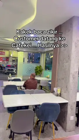 Alhamdulillah…. Semua nya customer reguler 🥰😘  #estellerdurian #cafekei #ayamtaliwangpenang 