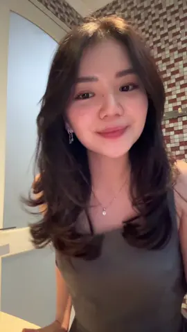 rambutnya bagus wkt mau bobo 🙂