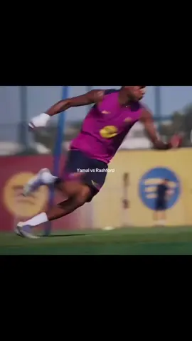 Yamal’s speed increased 💀. #lamineyamal #marcusrashford #fcbarcelona #speed #fyp 