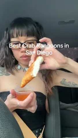 not even being dramatic but these best crab rangoons to ever exist #sandiegofood #crabrangoon 