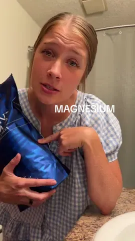 Replying to @Navarre Beach Deets one of my absolute best life (slash mom) hacks is adding a few cups to my or my toddler’s bath every night 👌👌👌 #magnesium #magnesiumdeficiency #magnesiumbenefits #crunchymom #nontoxic #nontoxicproducts #cleanliving 