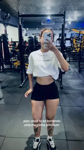 treinando pra isso 😛 #fyp #gym 