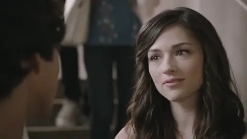 -,La extraño jej #scottmccall #allisonargent #TeenWolf #ellajura💜💆 #fypシ #lil @TikTok 