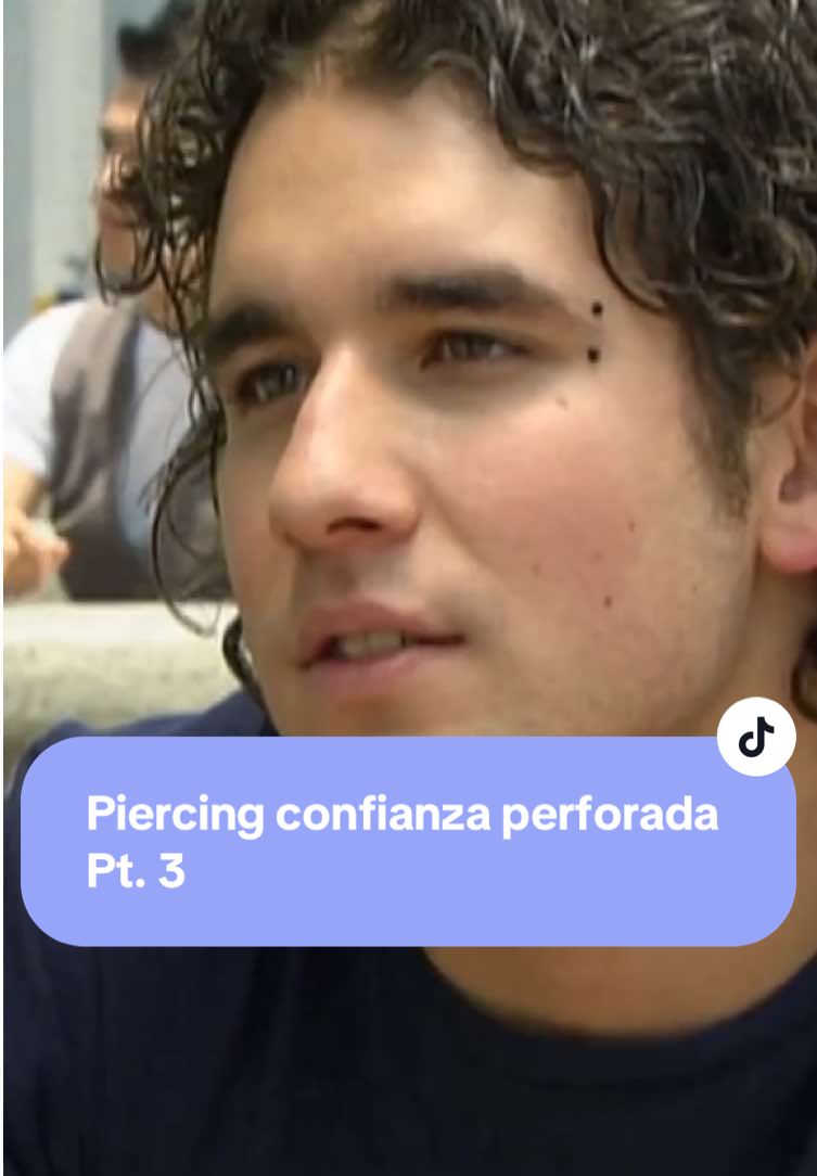 En #LaRosa? Kenia y Alan ya tienen sus piercings ???    Piercing confianza perforada  Pt. 3  #LaRosaDeGuadalupe #Drama  #Televisa #Editorial