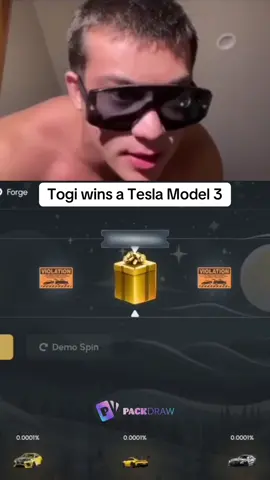 Togi wins a Tesla Model 3 #kickstreaming 