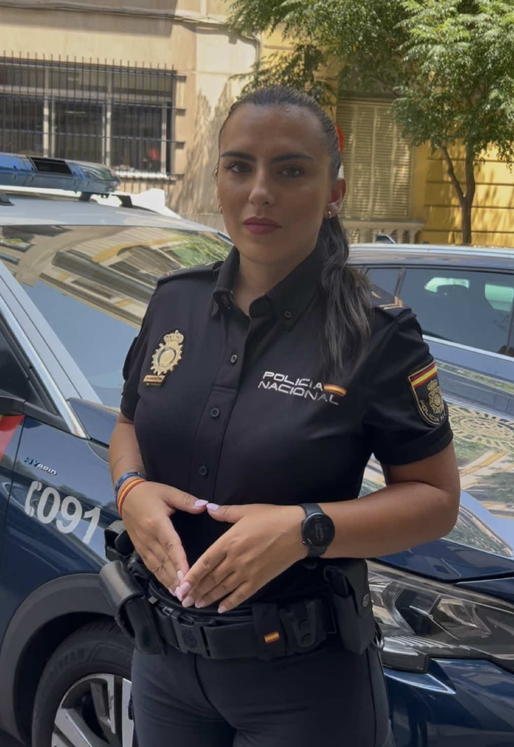 Hacemos todo lo posible por ayudarte con la mayor rapidez ante cualquier emergencia🚨🚔  Si nos necesitas, llama al 091📞  #policía #policianacional #091  #somostupolicía #estamosporti   