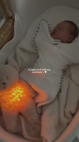 A night feed with my newborn reborn ☁️ For entertainment purposes only!  Fake formula!!  #creatorsearchinsights #newborn #reborndoll #reborn #newborn 