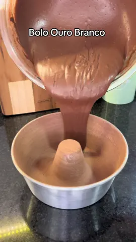 Bolo ouro branco, sobremesa fácil e rápida