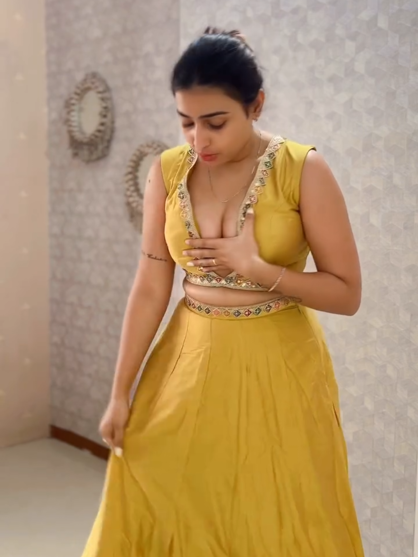 පපුව අල්ලන්න කාටද උදව් කරන්න පුලුවන්...  #fpyシ #onemillionaudition #viralvideo #viral 