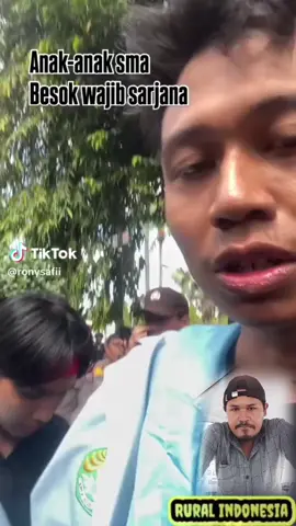 POLISI MUDA INI  DI KATAIN ANAK SMA  GAK NGERTI HUKUM DAN MASIH SUKA PUKULL NAH LOH DI AJARI SOPAN SANTUN LO #hargaspecial🔥🔥 #FIRAL #JUSTICEFORZARAQAIRINA #searchinsightcreators #17agustus2025 