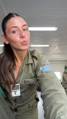 למה יש על הבתקי שלי???? #מבוססעלסיפוראמיתי #מדריכתחיר #אוללהמסייעת  #מרגמות7 