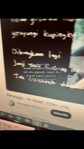 🙇🏼‍♂️ 