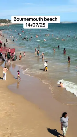 Bournemouth called… said it’s serving sunshine this Thursday 🏖️ #bournemouthbeach #bournemouth #fyp #foryoupage❤️❤️ #beach 