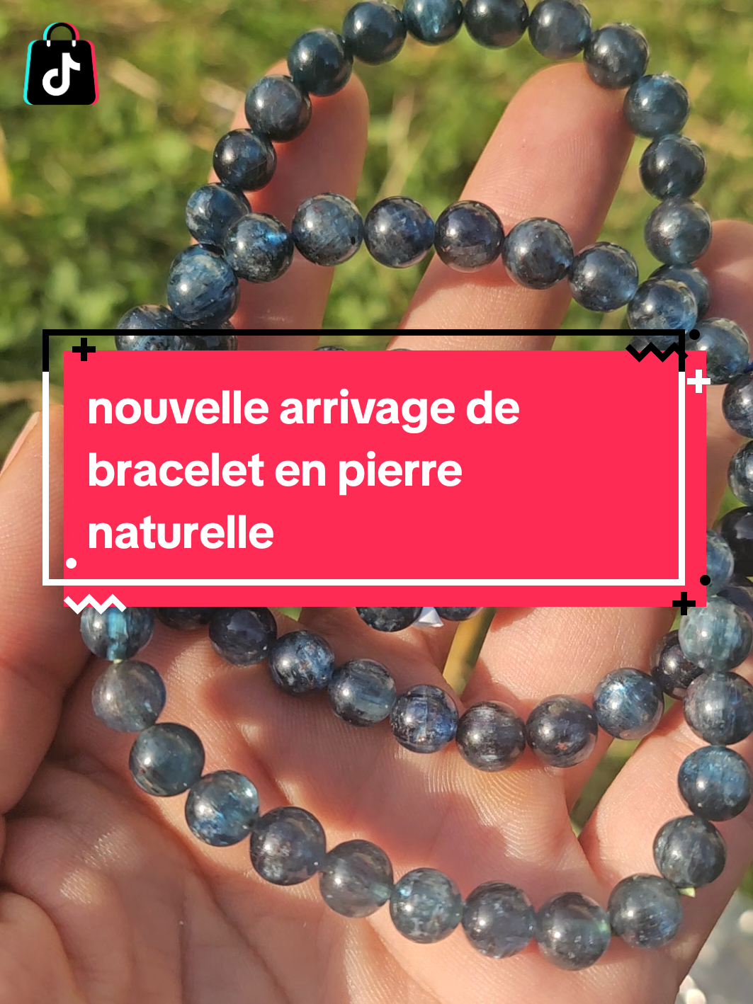 Viens découvrir nos dernières nouveautés 💎 : des bracelets en pierre naturelle 💎. Viens personnaliser ton style avec nous en live 📣
