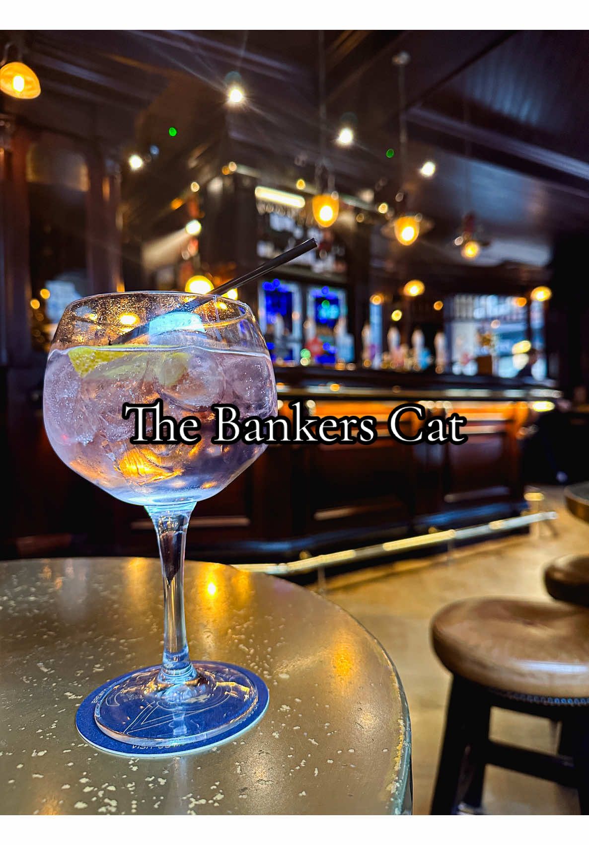 📍 The Bankers Cat, Leeds feels like you’ve stepped into a cat laced horror film…but they serve good Gin!   #cattok #leeds #localbar #ialwaysfeellikesomebodyswatchingme #drinktok 