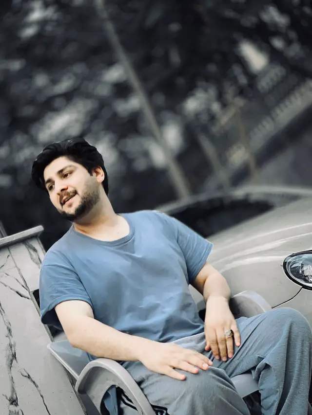 @ذال دبی 