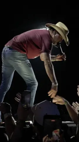 3 sold-out shows last weekend!🔥 Now we’re going FULL THROTTLE into Dallas, Houston & Austin. Let’s go! #jasonaldean #jasonaldeanmusic #fullthrottletour #fullthrottletour2025 