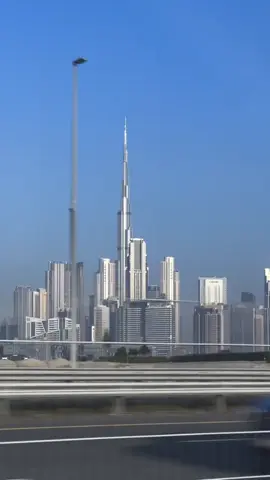 Dubai🇦🇪 #fypシ゚viral #loving_dubai #foryoupage #dubai🇦🇪❤️ #explore  