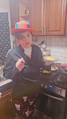 I'm thinking about making a page just for #nurodivergent cooking workarounds, let me know if you want to see more.  #adhd #autism #privatechef #chef #cooks #professional #homekitchen #tipsandtricks #tips #for #food #stuff #doing #things #fyp