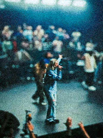 This Is The Truth Of The Gospel: God Is On Your Side God Is Not Against Me | Elevation Worship #Jesus #christian #christiantiktok #fyp #foryou #elevationchurch #stevenfurtick #elevationworship #godisnotagainstme