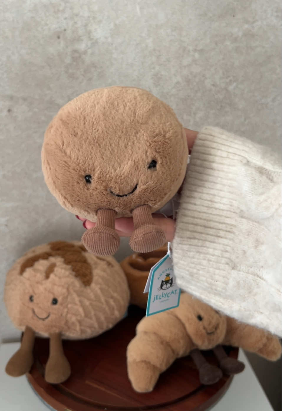 a girl and her jellycats 🩵 #jellycat #jellycats #jellycatcollection 