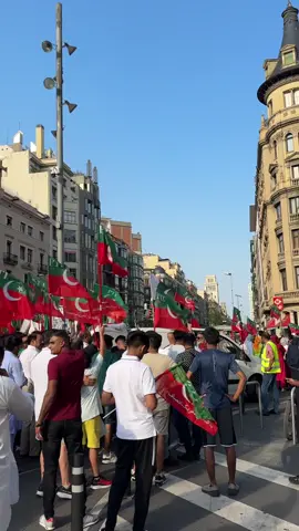 PT I BCN 🤲🕋🙏💞🇪🇸🇵🇰Plaza Cataluña Center Barcelona Spain 🇪🇸 
