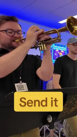 What happens when you let a brass band play at an anime convention🙈  New gig vlog just dropped! @Abby Lannan 