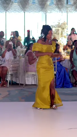 Watch this bridesmaids entrance  #maxwelljennings #fyp #weddingentrances #ghanaweddings #bellanaijaweddings #africanweddings 