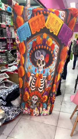 📍Nos encontramos en la  Calle república de  Argentina 37, Plaza churumbela, Piso 1, Local E-5 y E-6 CDMX.  #fypシ #ventas #novedades #diademuertos #halloweenlook 