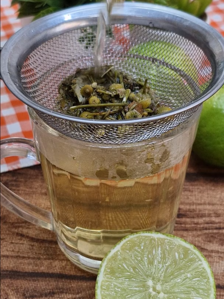 Chá de Camomila com Limão pra que serve? #cha #saude #receita #for #bemestar 