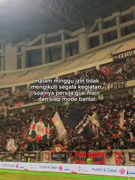 malam minggu jangan tanya dimana, sudah jelas nonton persija🤩 3 point we are coming🔥 #persijavspersisolo #persijajakarta #persijaday #fyp #jakmaniacariu