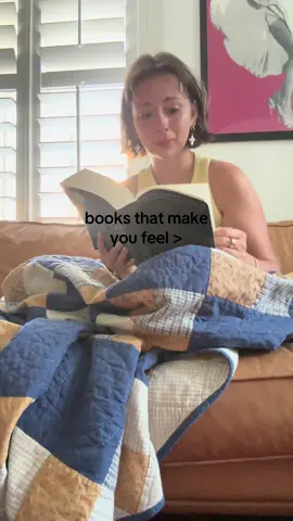 can u guess what part I was at? lol. give me all ur boohoo book recs!!!   #BookTok #bookworm #kristinhannah #thenightingale #bookrecs  love u @Kristin Hannah 