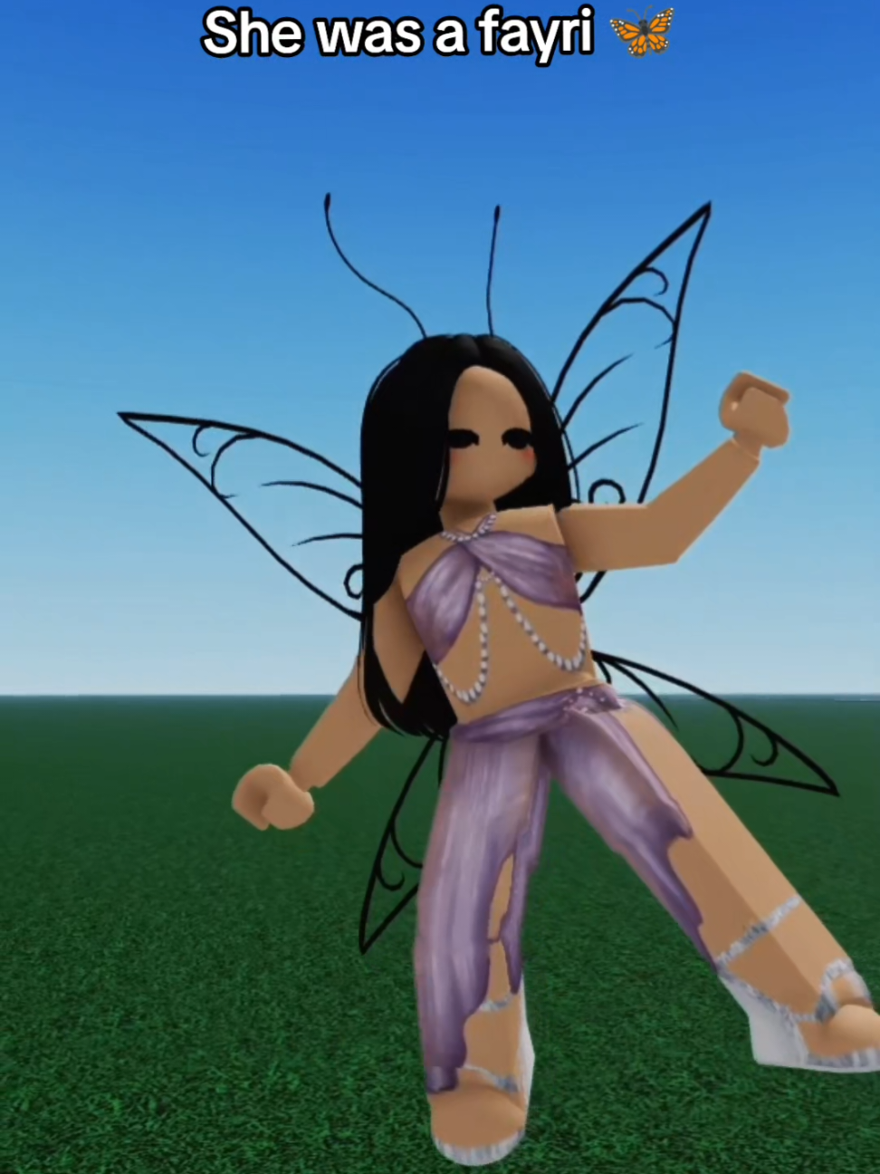 She was a fayri 🦋✨  #robloxespañol #mariaroblox #robloxviral #shewasafairy #butterfly 