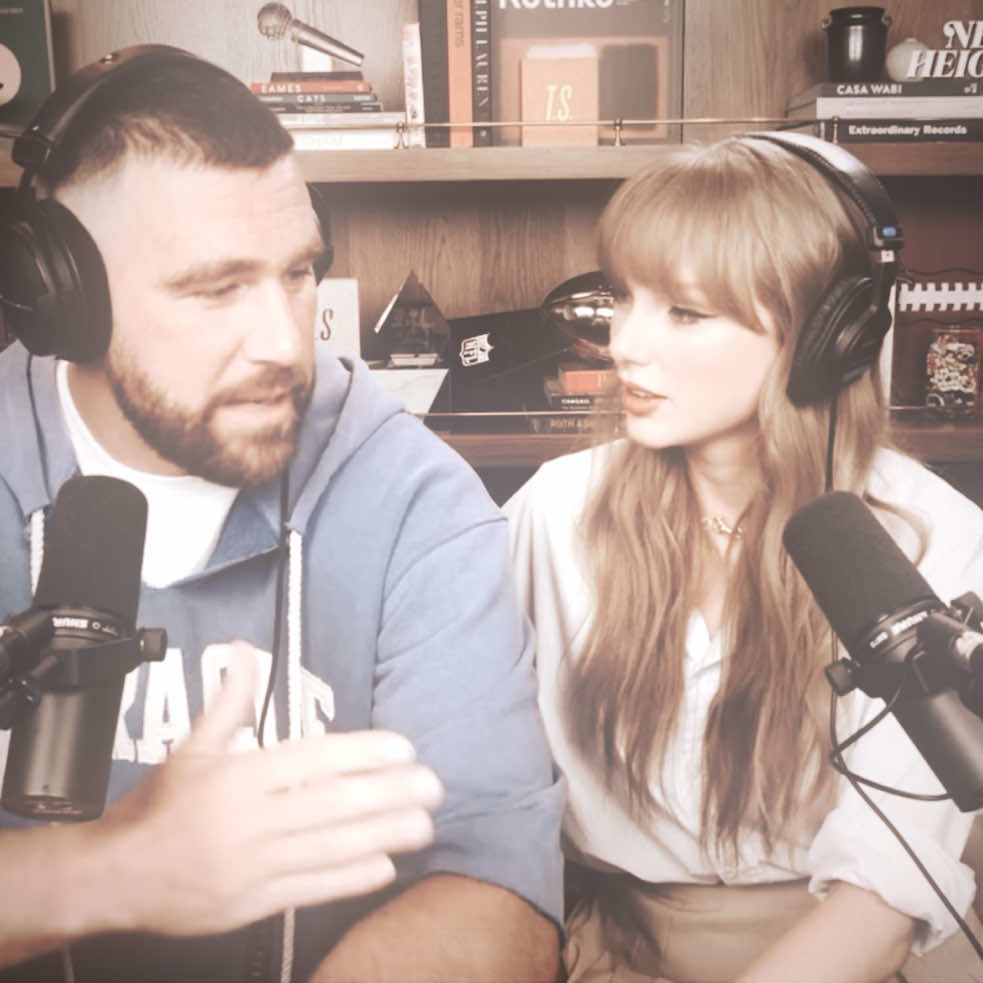 luckily they kissed at the end so it’s okay🤩🤩 #fypシ゚viral #taylorswift #taylorswiftnewheights #traviskelce #blowup 