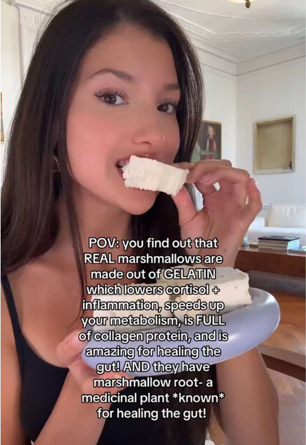 BTW always get grassfed gelatin! And lmk if you want me to share my marshmellow recipe🤍 I normally make them at home but I’ve found real marshmallows at stores sometimes! #cortisol #marshmallow #collagen #gelatin #womenshealth 